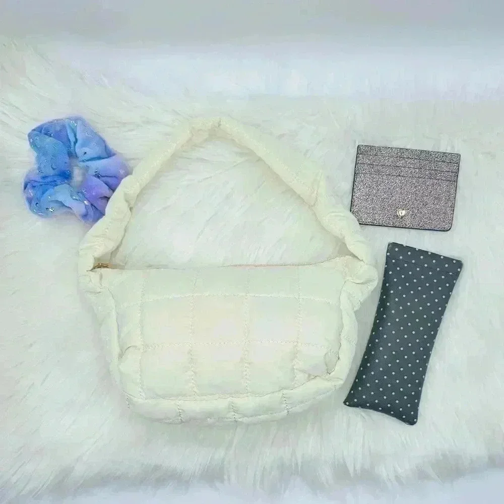 Woman’s Cloud Feel Puffer Quilted Shoulder Bag in Cream White - Picture 5 of 7